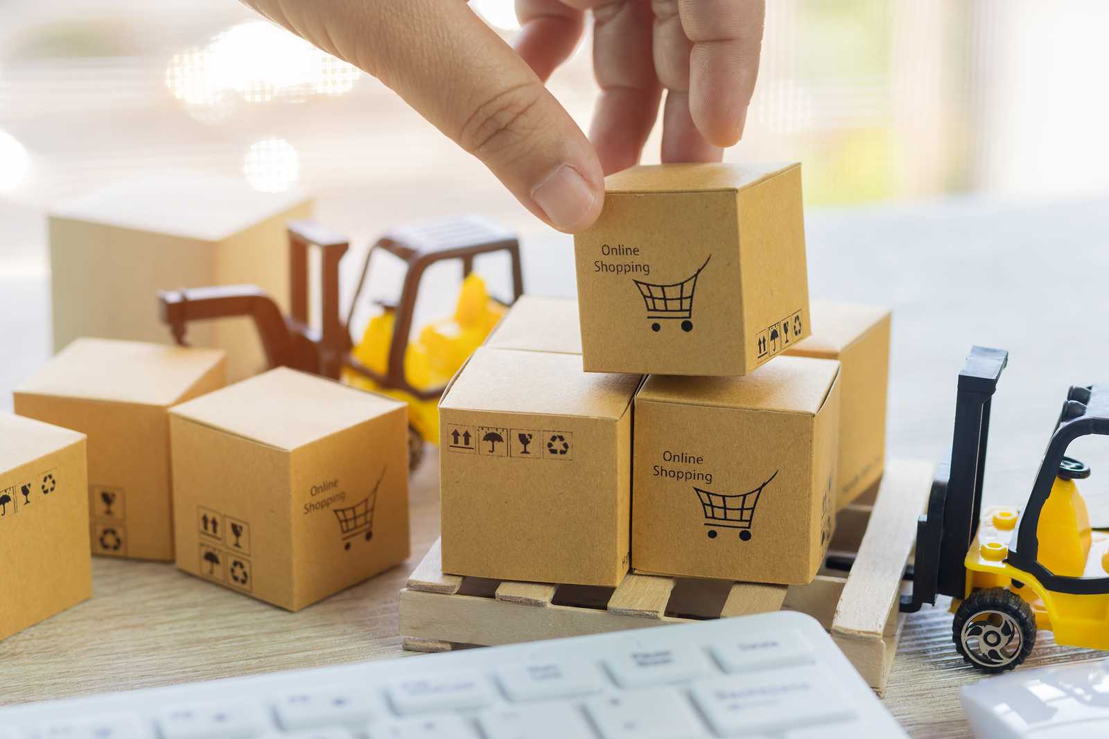 How to deploy war files to Spring Boot Embedded Tomcat How to deploy war files to Spring Boot Embedded Tomcat